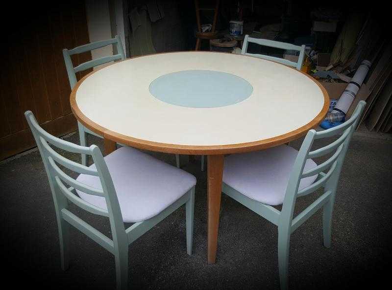 Beautifully painted Dining room table and chairs