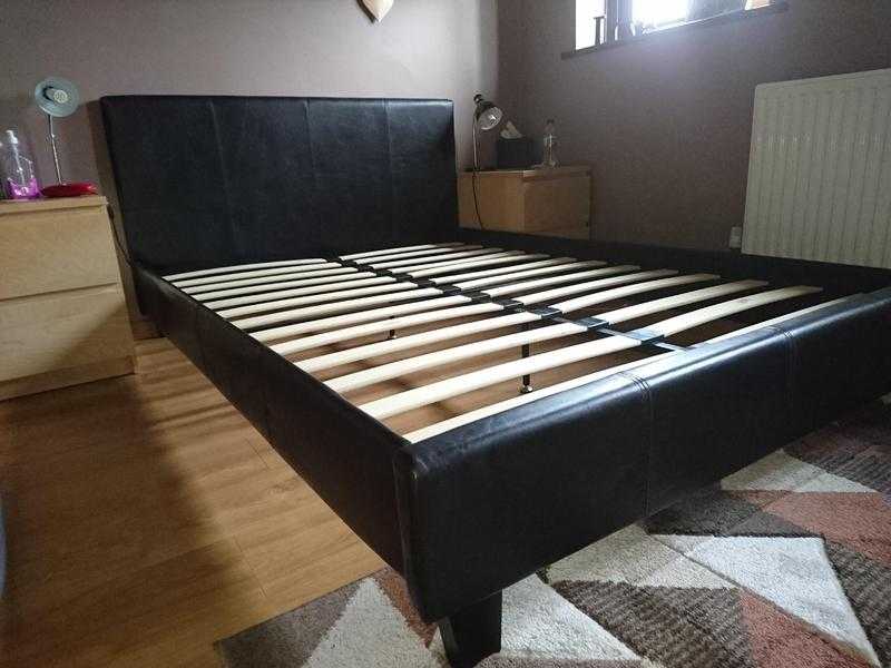 Bed frame (double size)