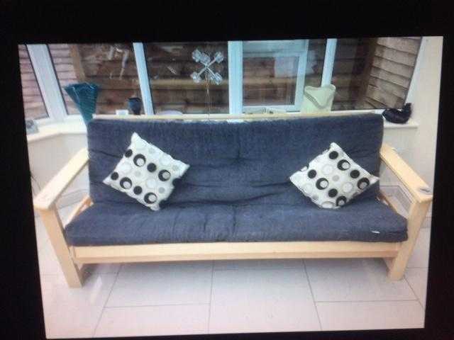 Bed settee