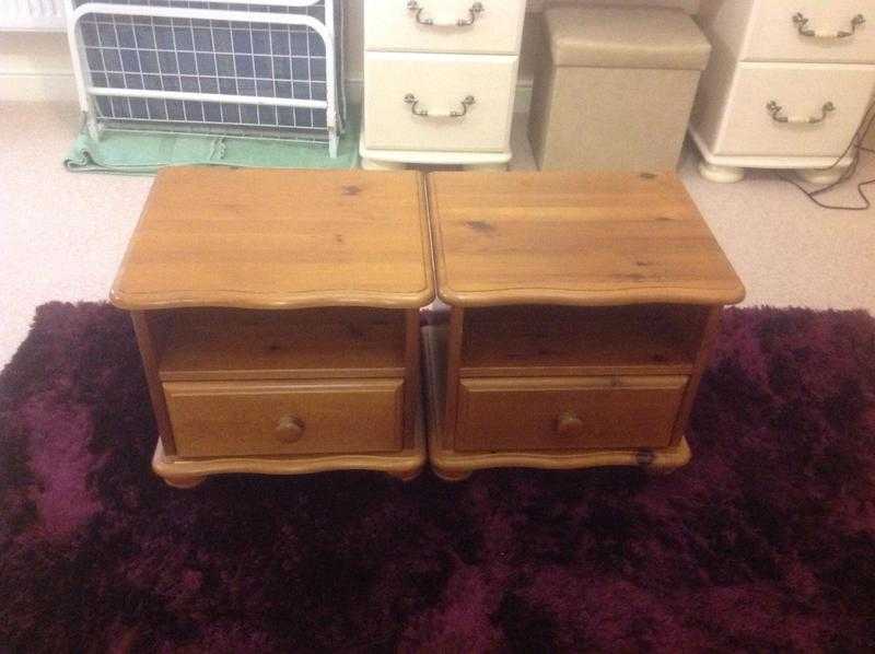 Bedside Cabinets