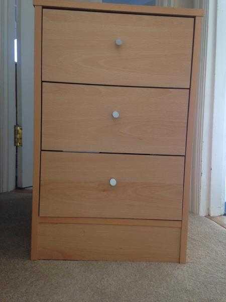 Bedside chest of drawers