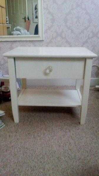 Bedside table painted solid pine with cut glass knob