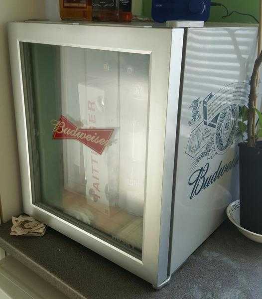 beer fridge budweiser