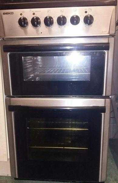 Beko black and silver electric cooker