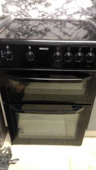 Beko double cavity oven cooker ceramic hob excellent