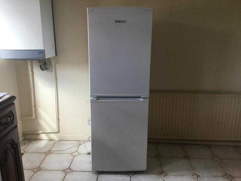 Beko Fridge Freezer (Free to Collector)