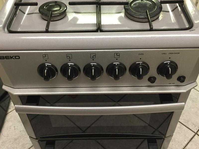 Beko Gas Cooker Silver