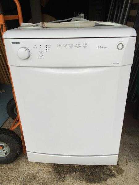 Beko white Dishwasher