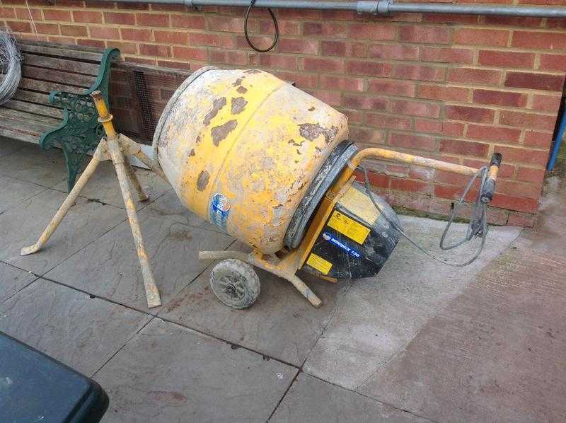 Belle minimix 130 cement mixer with stand