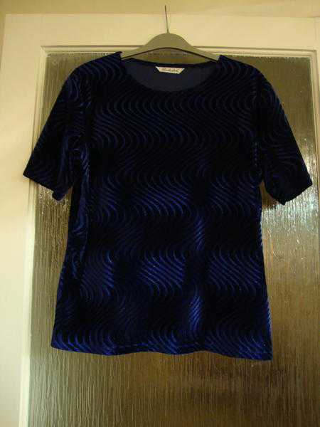 Berkertex evening top midnight blueglitter size 14