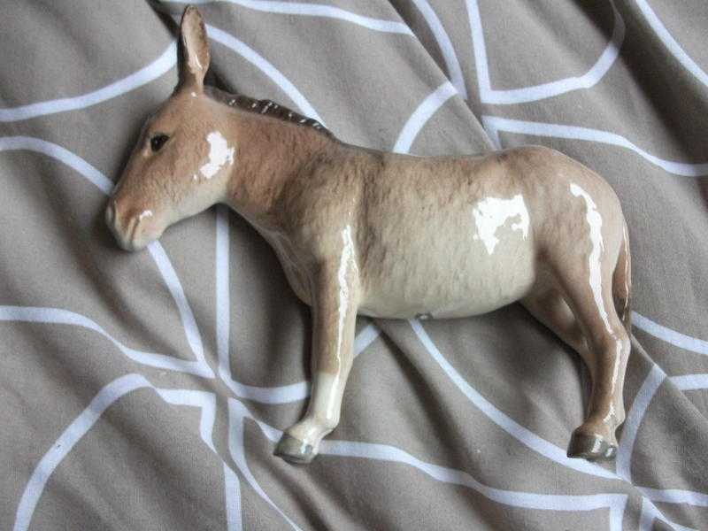 Beswick Donkey brown about 5 12 inches high