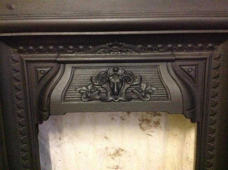 beutifull cast iron fire place