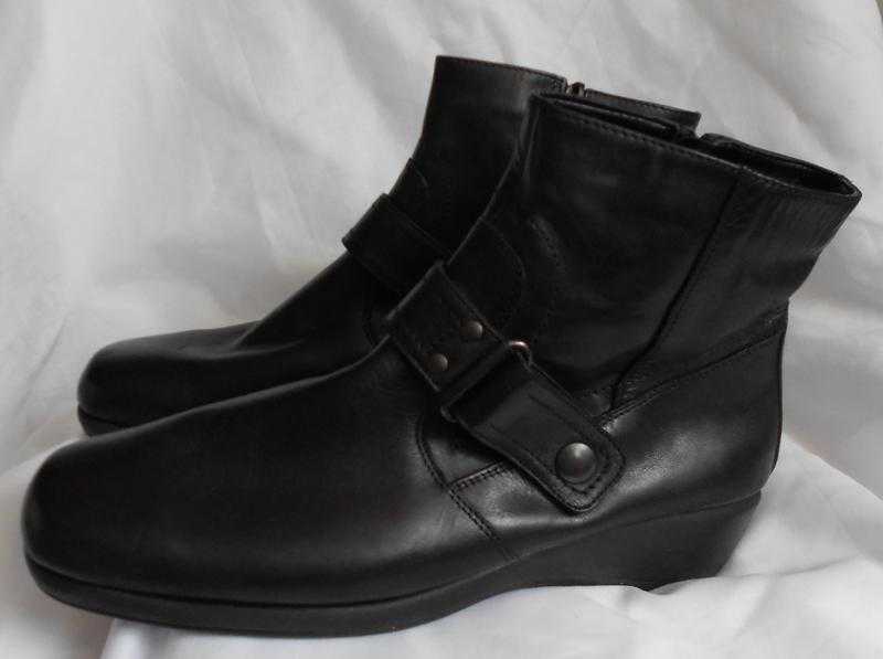 BHS tlc Soft Leather Flexible Wedge Cushioned Ankle Boots  Size UK 7 EU 40  Black