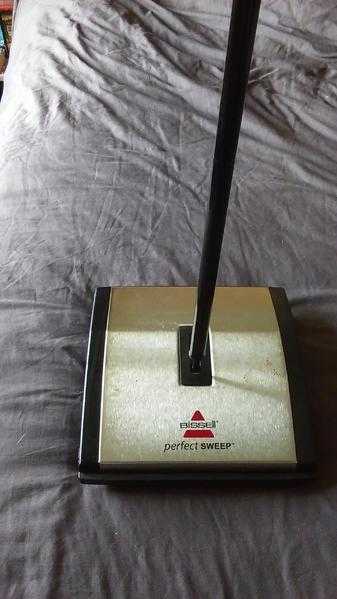 Bisell carpet sweeper