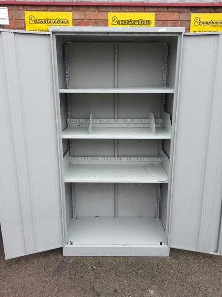 BISLEY 2 DOOR METAL OFFICE STORAGE CUPBOARD