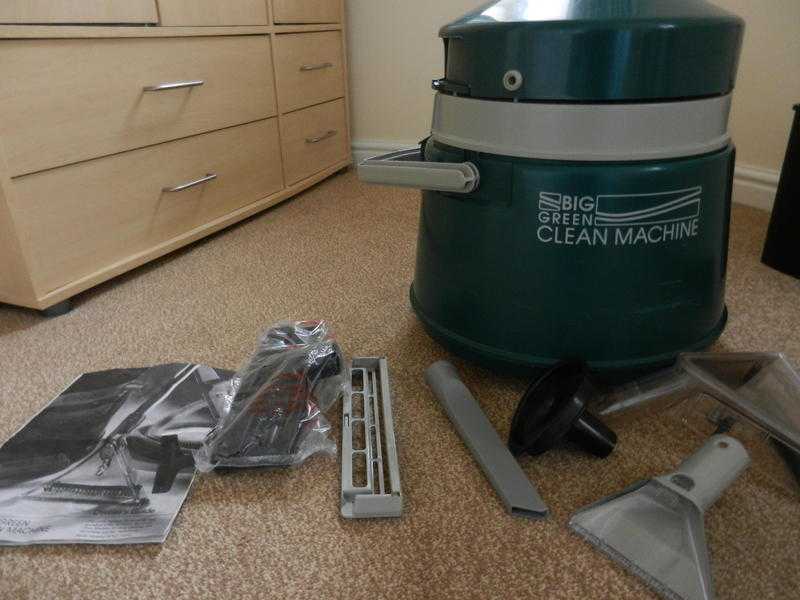 Bissel vacuum cleanershampooer