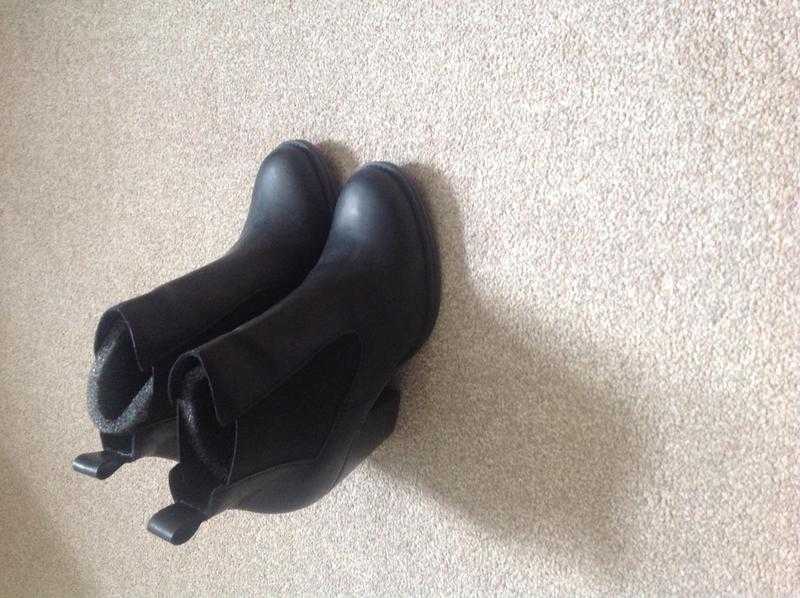 Black ankle Chelsea boot,size 38 (5)