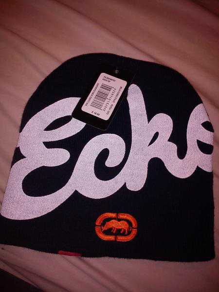 BLACK ECKO BEANIE HAT BRAND NEW WITH TAGS