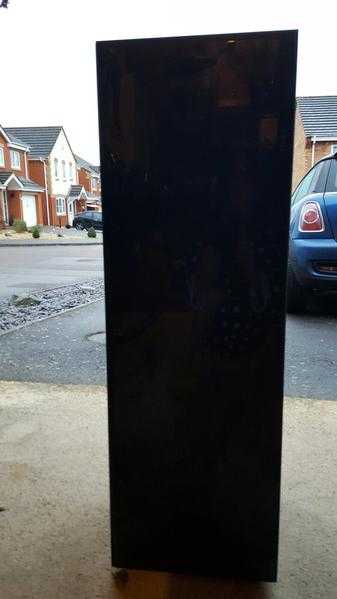 Black glass plinthstand  and small TVDVD