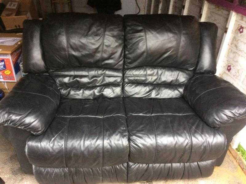 Black Leather 2 Seater Sofa