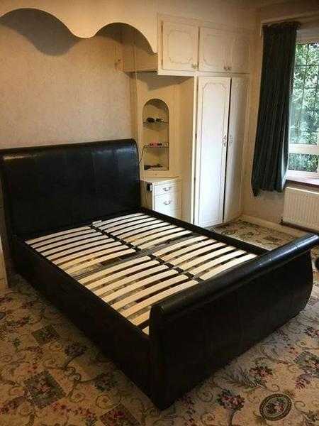 Black leather double duvan bed