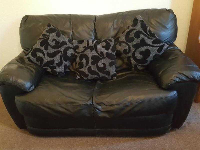 Black leather sofa set ( 2 seater 1 seater