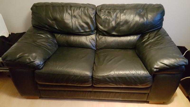 black leather sofas very good condition no marks no rips you welcome to have a look