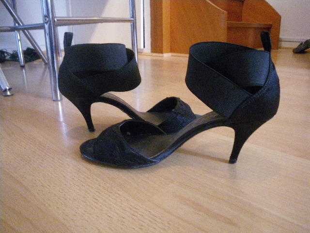 Black, small high heel, open ,size 5.