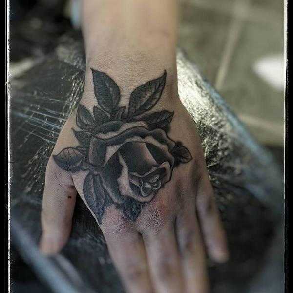 Black Tide Tattoo Studio