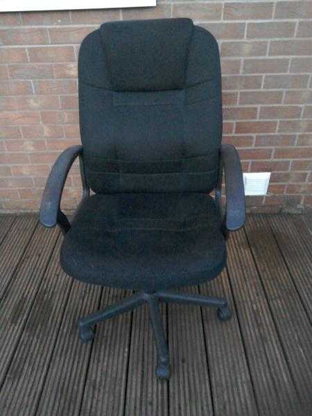 Black Upholstery Swivel Office Chair