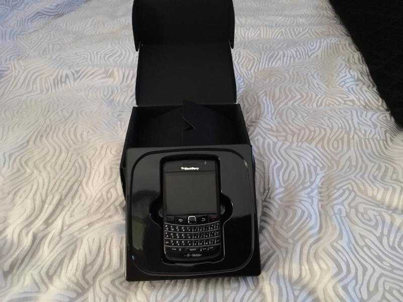 Blackberry Bold 9780