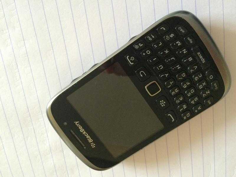 Blackberry curve 9320