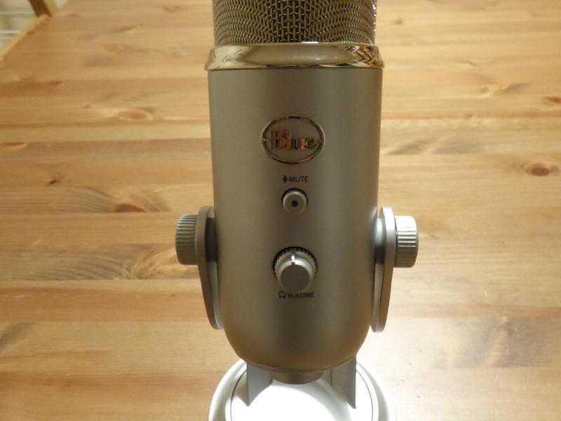 Blue Yeti Proffesional  Usb Microphone