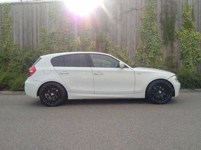 BMW 1 Series 2009 118d M Sport White