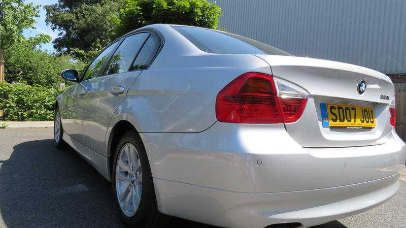 BMW 3 SERIES 2.0 320i SE 4dr