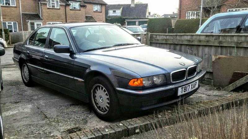 BMW 7 Series 1999 728i gun metal grey