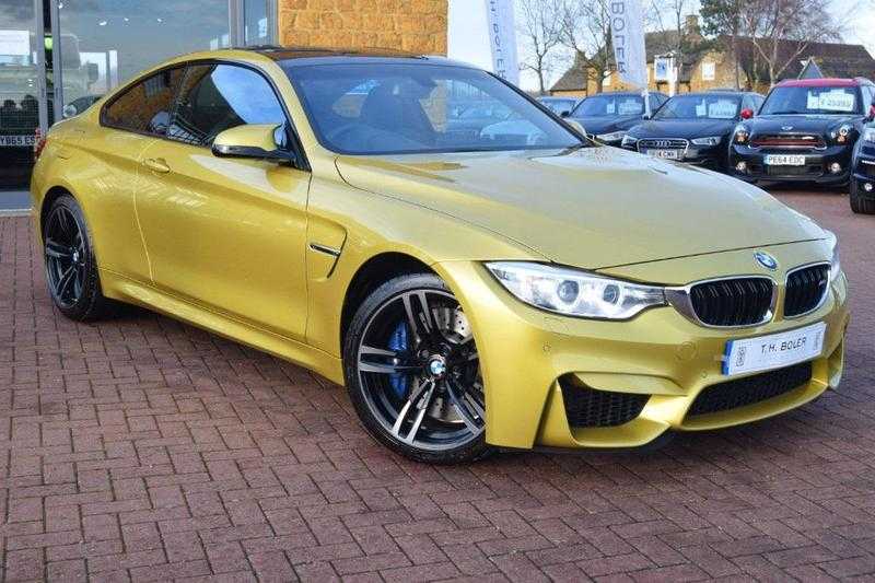 BMW M4 2015