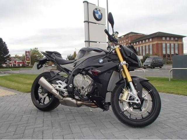 BMW S1000 2015