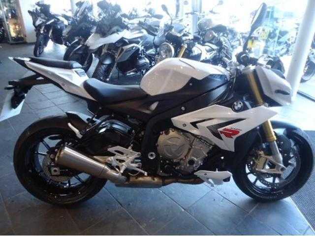 BMW S1000 2016