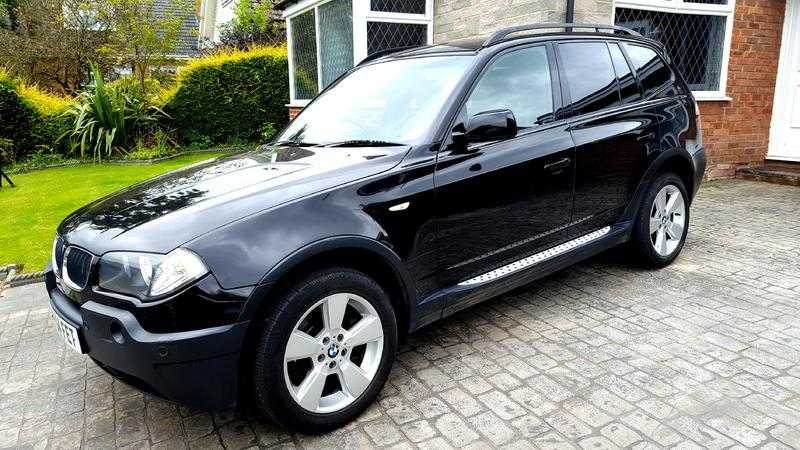 BMW X3 2004 2.5 sport black leather interiot