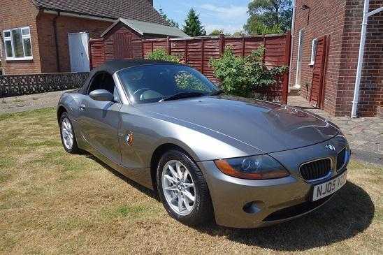 BMW Z4 2.5 SI Convertible. Gun Barrel Grey. Immaculate