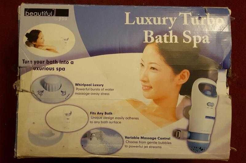 BNIB LUXURY TURBO BATH SPA