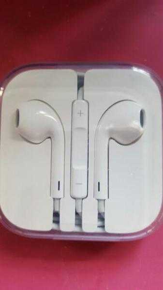 BNIP APPLE OFFICIAL EARPHONES