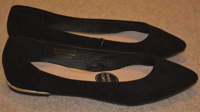 BNWT ATMOSPHERE flat womens shoes black balerines size UK 3 36 comfortable GOLD