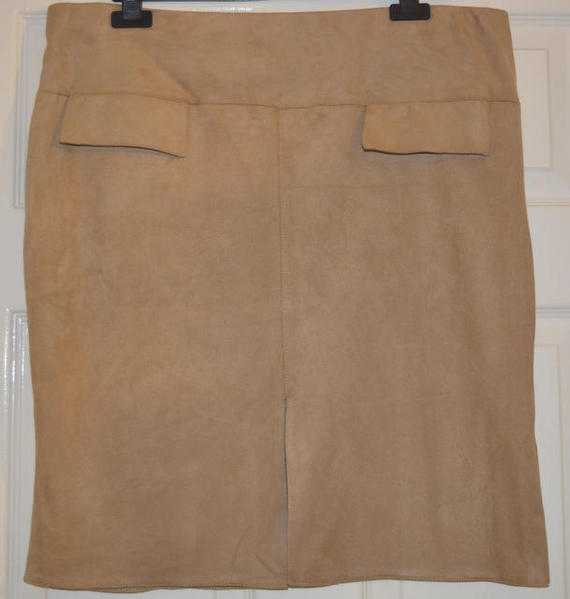 BNWT Womens Ladies sexy beige stone suede Skirt size 20 NEW from ATMOSPHERE XL