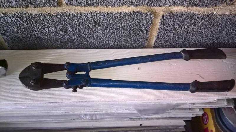 bolt croppers cutters lock breakers