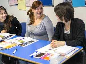 BOOST YOUR ENGLISH COMMUNICATION SKILLS FROM 10 GBP PER CLASS