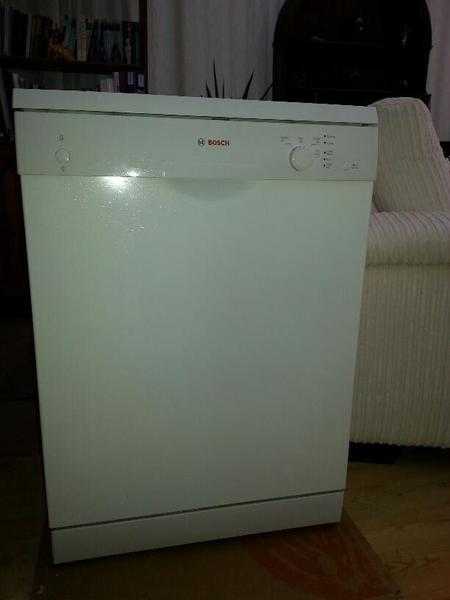 BOSCH dishwasher 1 year old - perfect working order