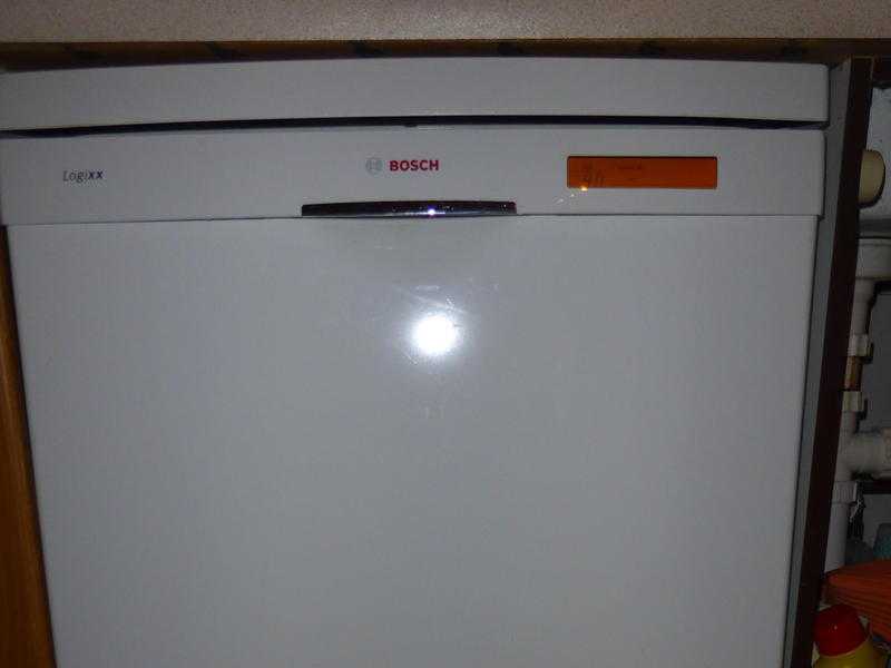 Bosch Free standing Dishwasher Logi xx - FREE