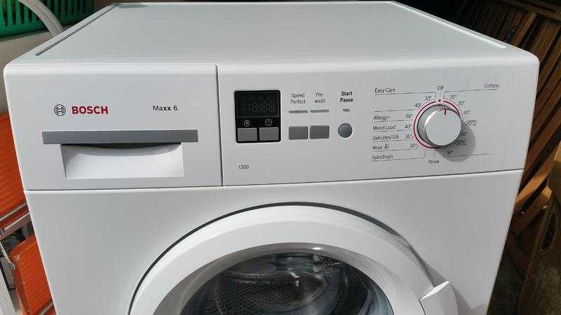 Bosch Maxx6 washing machine 6kg load 1 yrs use